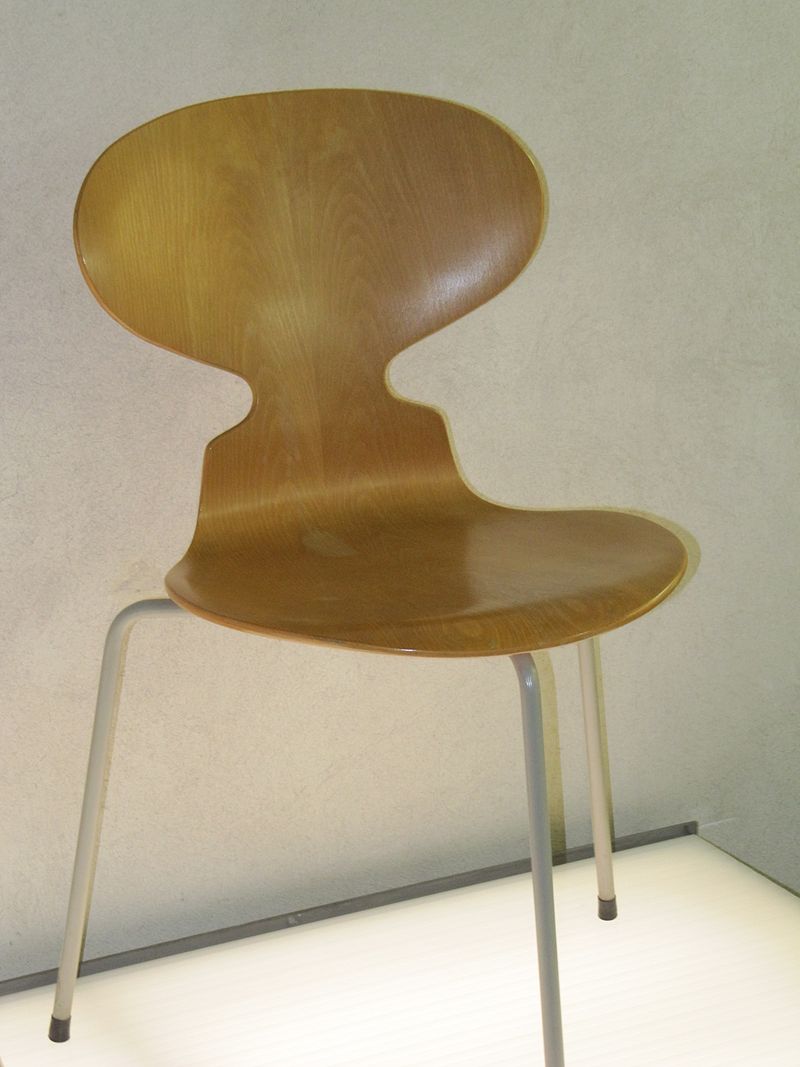 Three-legged chair